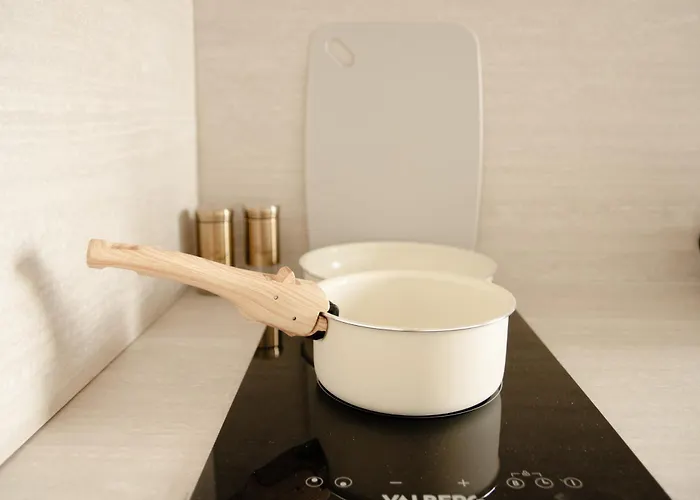 Meuble L'ecrin Dore Avec Netflix Апартаменты *